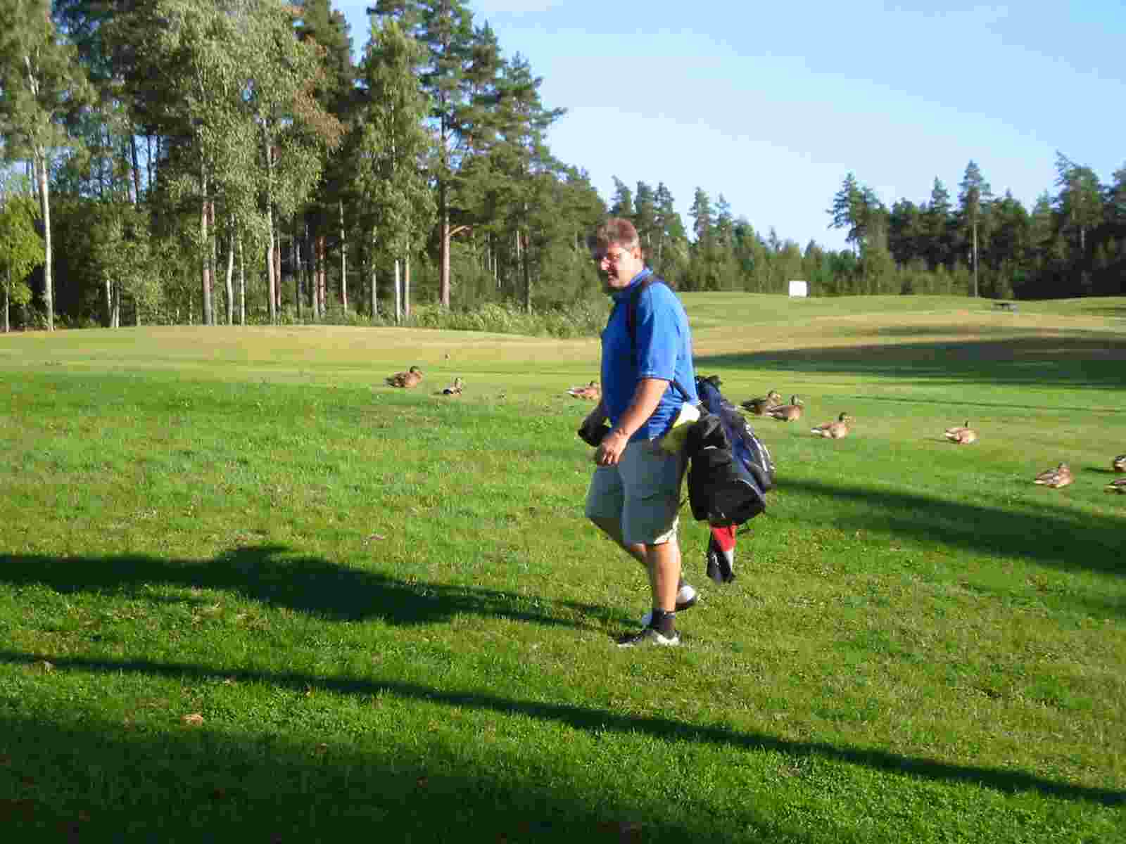 Kent letar f�rg�ves. Det �r aldrig f�r sent att ge upp.
