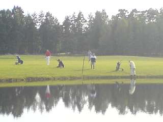 Stilje utf�r ett konstslag. Klicka f�r att f�rstora!